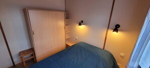 2 habitaciones, cuna de viaje y wifi gratis 