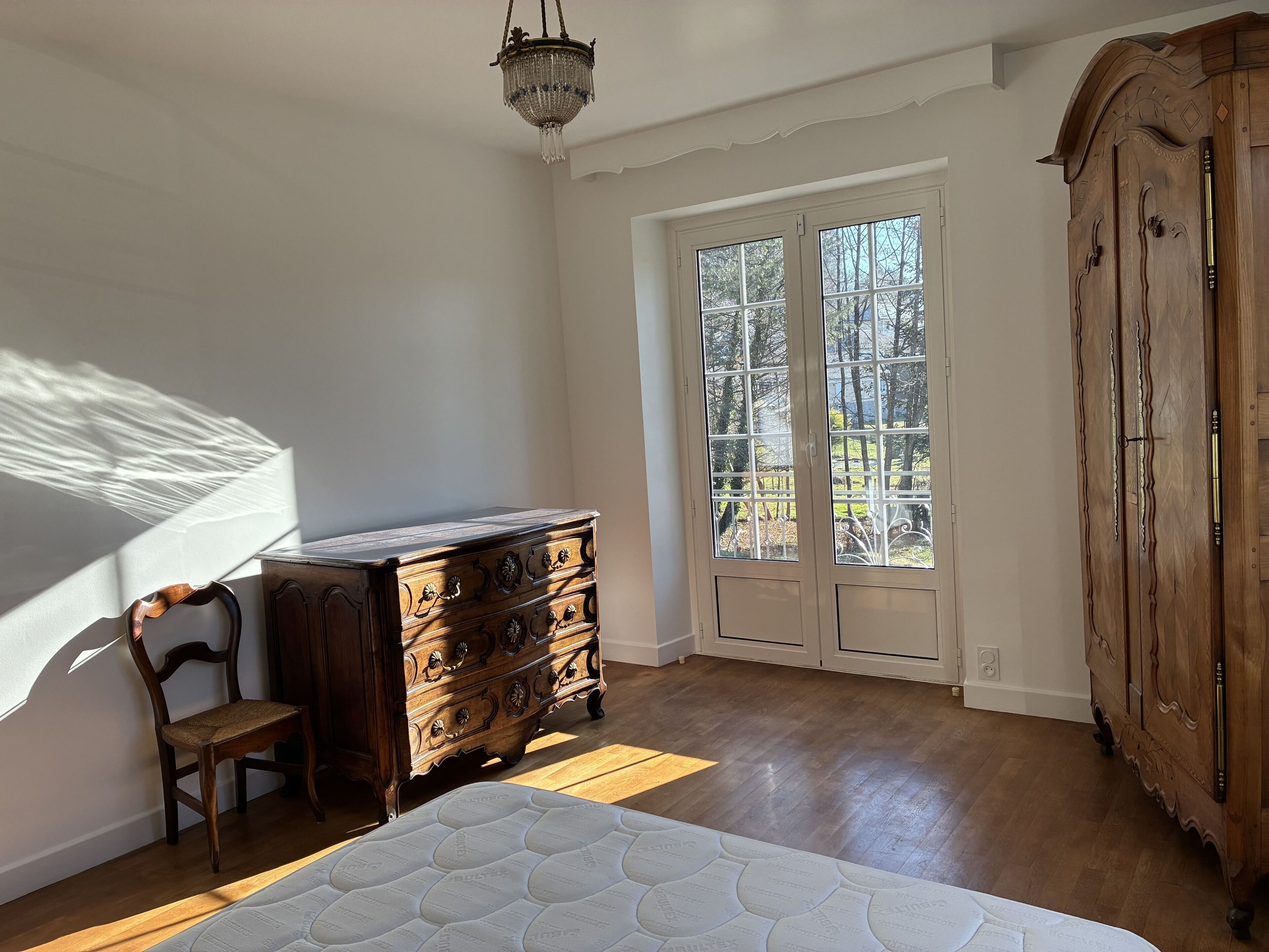 Setrika/meja setrika dan Wi-Fi gratis