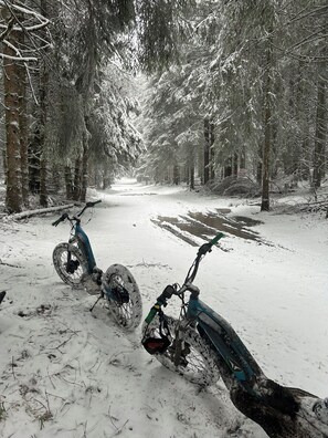 雪地及滑雪運動