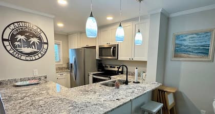 Peaceful Carolina Beach Escape - First‑Floor, Gated, Steps to Beach & Yacht Club