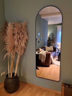 Interior - NEW*Unique 3-room apartment (64 m²) with terrace & parking space, close to ICE (Siegburg)