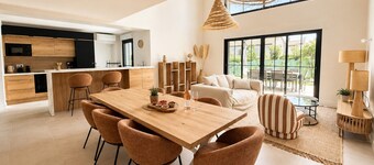 La Villa 7 -  piscine - golf - nature - 8/10 personnes