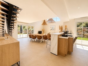 Dining - Villa 9 – pool – golf – nature – 8/10 people (Talmont-Saint-Hilaire)