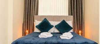 Warrington Suites by Relax Stays (Double room)