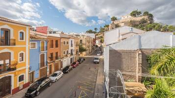 LÀgenhet Economy - utsikt mot staden | Exteriör