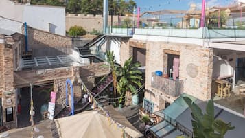 Departamento económico, vista a la ciudad | Terraza o patio