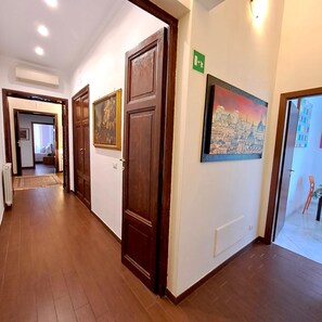 Interior - Apartment in the center of Rome (Roma)