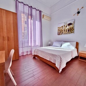 3 bedrooms, iron/ironing board, free WiFi, bed sheets - Apartment in the center of Rome (Roma)