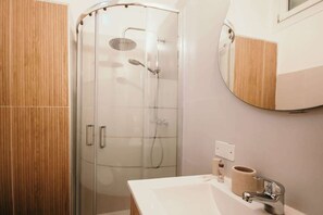Dusche, Haartrockner