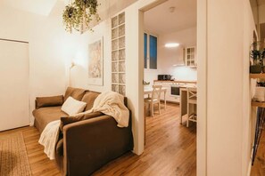 Living area - Donatello's Chamber - Casa de Amicis (Milano)