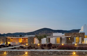 Exterior - Villa 'Farous Seaside Sunset' with Sea View, Wi-Fi and Air Conditioning (Antiparos)