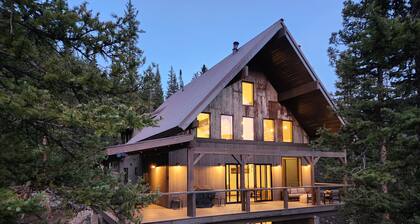 San Juan Backcountry Lodge, Brand New Luxury lodge near Silverton Colorado