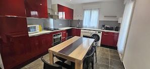 Private kitchen - Vacation home, quiet location (Ventiseri)