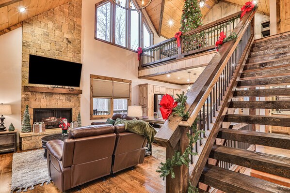 Interior - The Cypress Lodge in Ellijay (Ellijay)