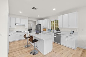 Fridge, microwave, oven, stovetop - Luxury Designer 6BR Estate - Pool & 3-Car Garage (Rancho Cucamonga)