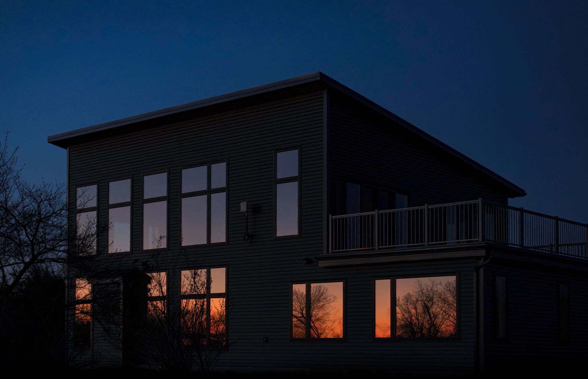 المنشأة من الخارج