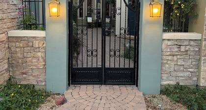 Cozy Private Casita, Quiet & Comfortable