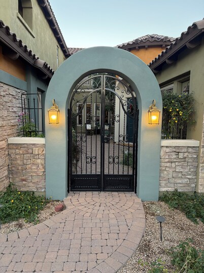 Cozy Private Casita, Quiet & Comfortable