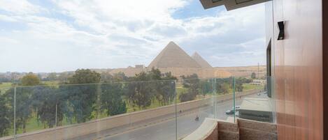 Casa de ciudad familiar, balcón, vista a la montaña | Terraza o patio