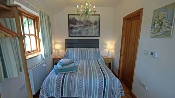 1 makuuhuone, silitysrauta/-lauta, Wi-Fi, vuodevaatteet