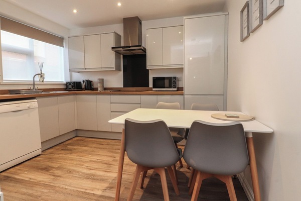 Fridge, microwave, dishwasher, toaster
