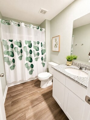 Shower, hair dryer, towels, soap - Stillwater Welaka (Welaka)
