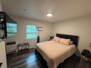 Room - Country Lodge (Big Bear Lake)
