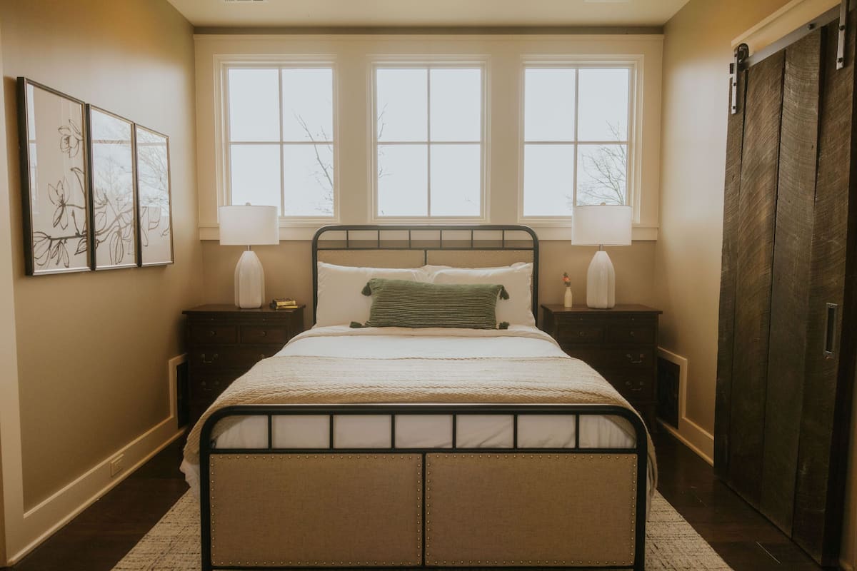 Standard Double Room | In-room safe, blackout drapes, iron/ironing board, free WiFi