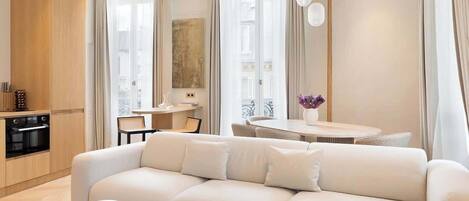 Fernseher, Arbeitsbereiche