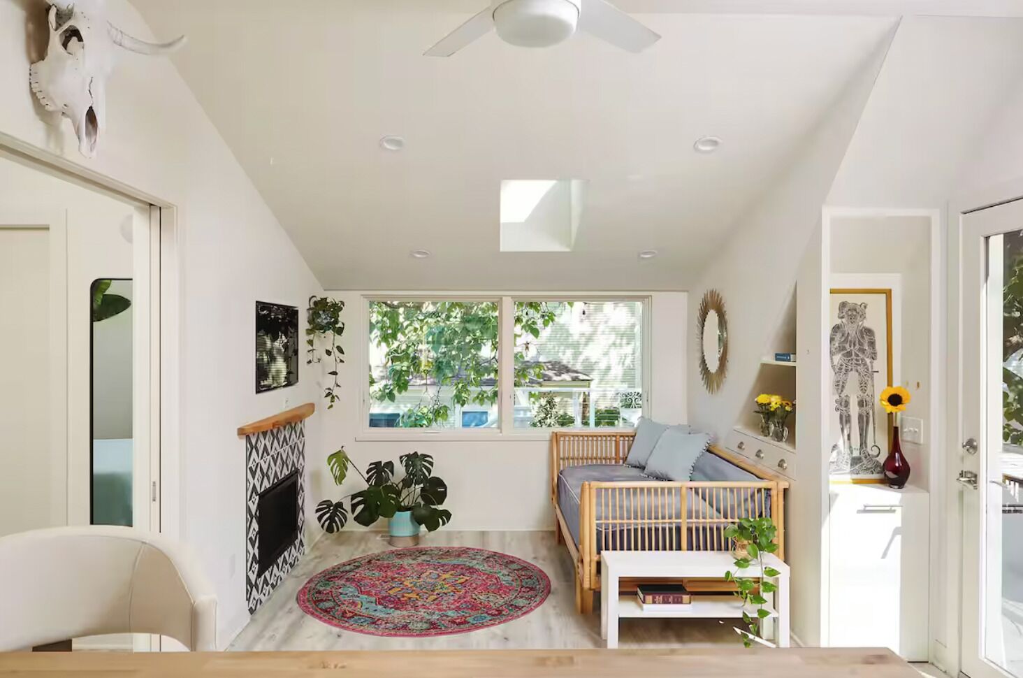 Tropical Scandinavian Treehouse Uptown Newly Built - Edina, MN