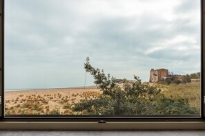 Interior - Apartment 'Bellavista Sul Mare' with Sea View, Wi-Fi and Air Conditioning (Palermo)