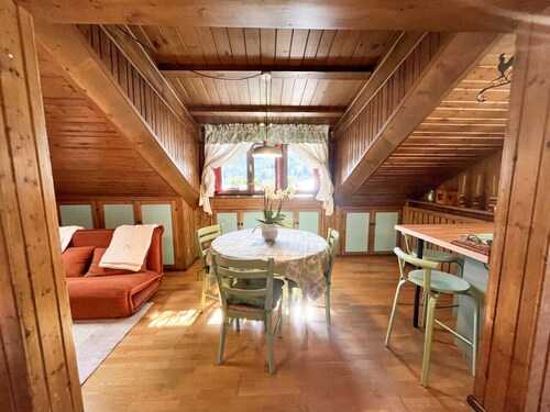 Renovated Mountain View Apartment - Auronzo di Cadore