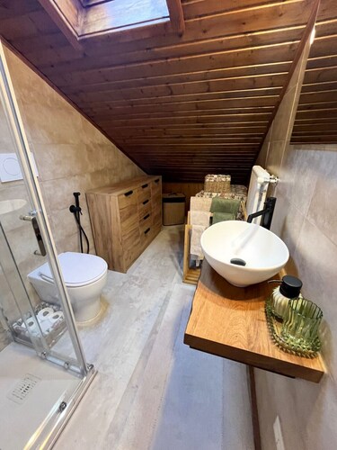 Renovated Mountain View Apartment - Auronzo di Cadore