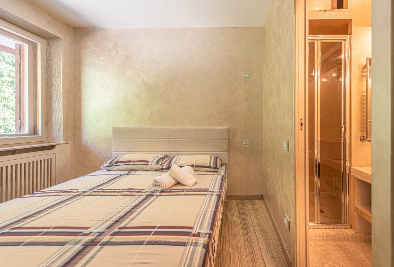 1 Schlafzimmer, Schreibtisch, WLAN, Bettwäsche
