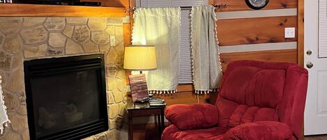 TV, fireplace, DVD player