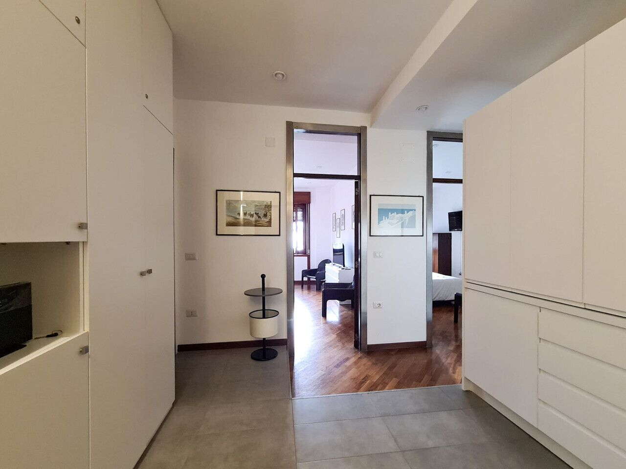 1 quarto, escrivaninha, Wi-Fi, roupa de cama