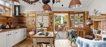 Porth Chapel -  Pet Allowed - Free Parking & WiFi - Fireplace