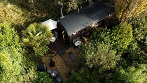 Exterior - Pedney - Free Parking and WiFi - Pet Allowed - Fireplace (Buryas Bridge)