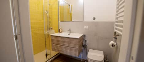 Hair dryer, towels
