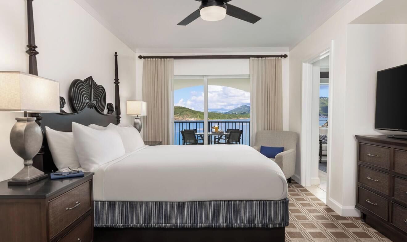 Silitysrauta/-lauta, Wi-Fi, vuodevaatteet