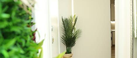 Apartemen Keluarga, balkon, pemandangan pantai | Interior