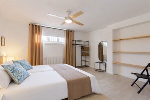 9 bedrooms, free WiFi, bed sheets