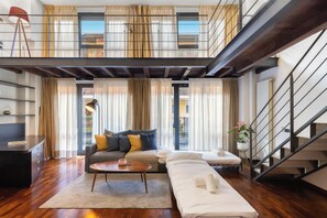 TV - Loft Bandiello by BarbarHouse (Milano)