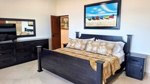 Iron/ironing board, WiFi, bed sheets - Casa Tequila Sunrise Beach front (Loreto)