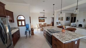 Private kitchen - Casa Tequila Sunrise Beach front (Loreto)