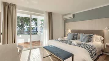 Apartment, 1 Bedroom | Iron/ironing board, free WiFi