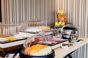 Komplett frokost hver dag (mot et tillegg)