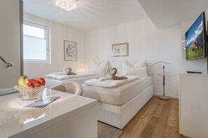 Interior - Luxury Apartment Silvia, Lake view & Terrace (Zell am See)