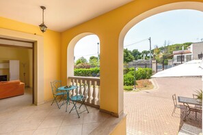 Outdoor dining - Villa Belvedere Nardò - Bilo Comfort (Nardò)