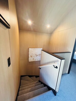 Interior - Luxury villa & carpark, retreat close to everything (Queenstown)